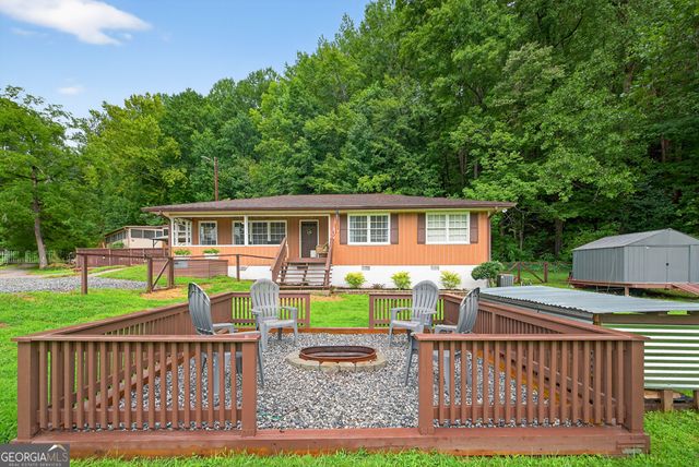 8 Taylor Road, Helen, GA 30545