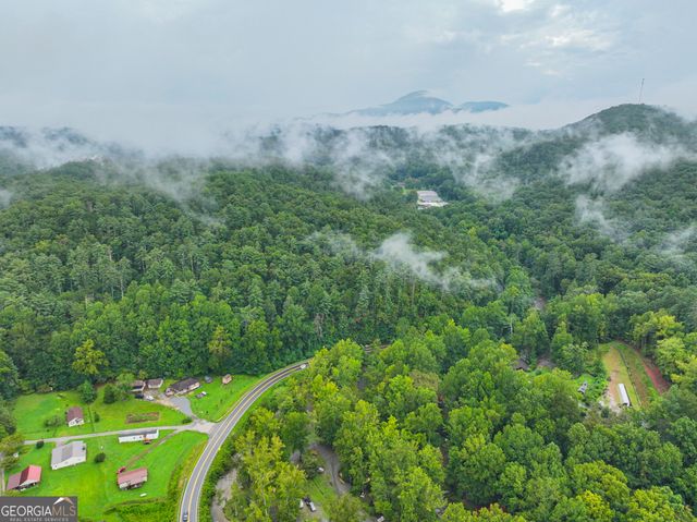 8 Taylor Road, Helen, GA 30545