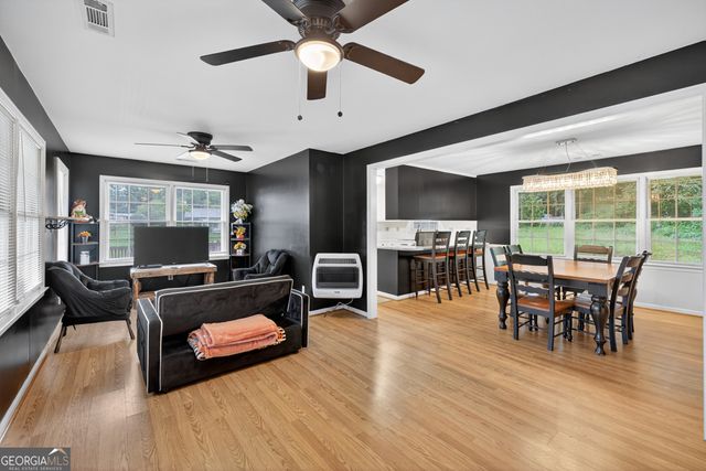 8 Taylor Road, Helen, GA 30545