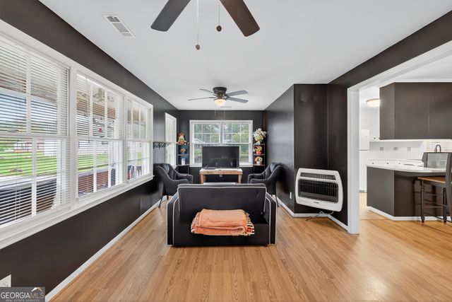 8 Taylor Road, Helen, GA 30545