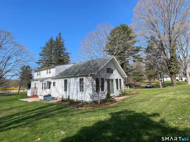 60 Three Mile Course, Guilford, CT 06437