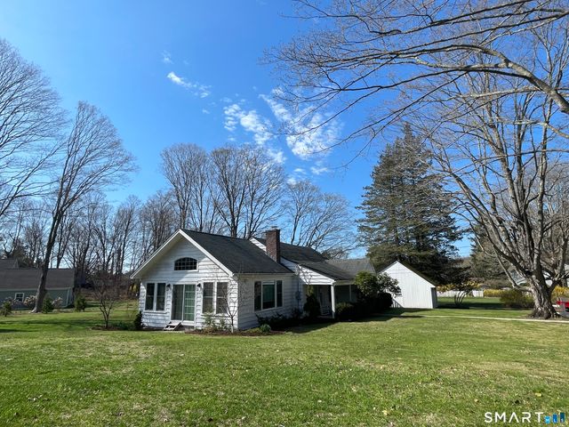 60 Three Mile Course, Guilford, CT 06437
