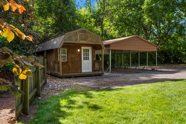 111 Edgemoor Drive, Lexington, KY 40503