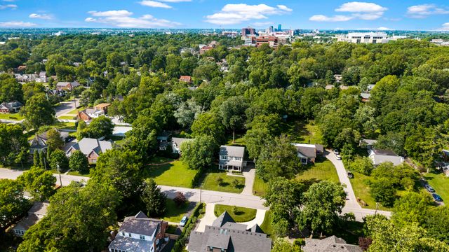 111 Edgemoor Drive, Lexington, KY 40503