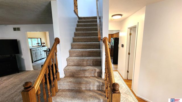 5406 NW 4th Street, Lincoln, NE 68521
