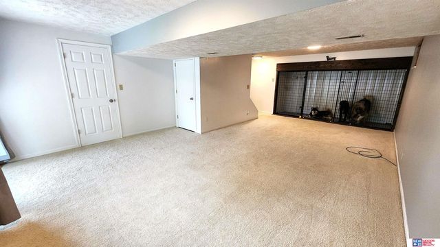 5406 NW 4th Street, Lincoln, NE 68521