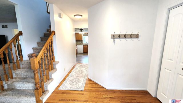 5406 NW 4th Street, Lincoln, NE 68521
