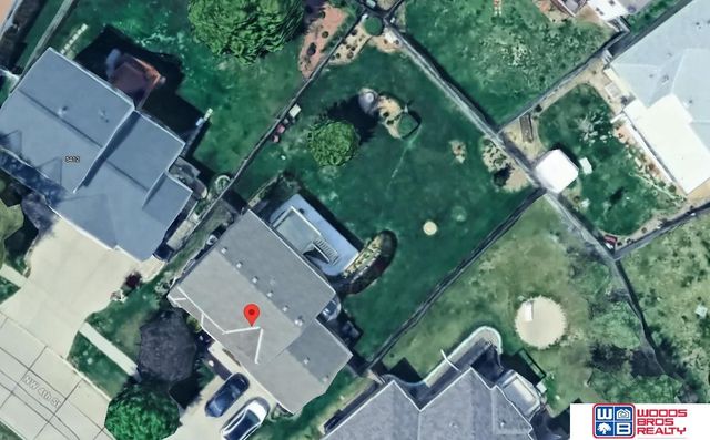 5406 NW 4th Street, Lincoln, NE 68521