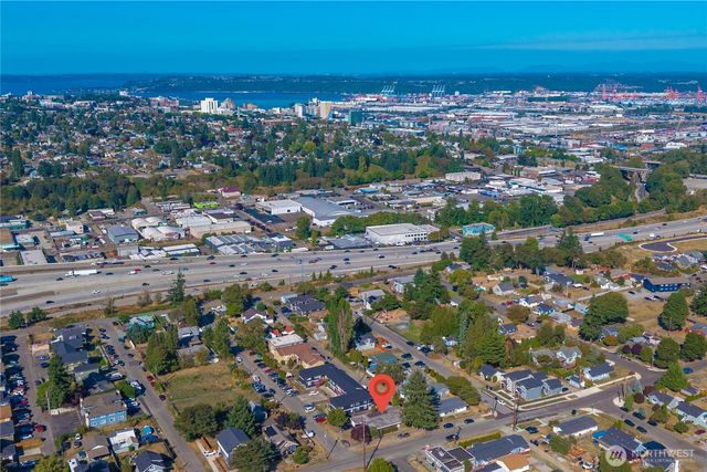 1561 1563 S 35th Street, Tacoma, WA 98418
