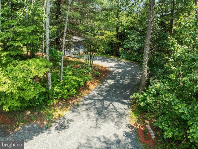 236 LAUREL DR, Madison, VA 22727