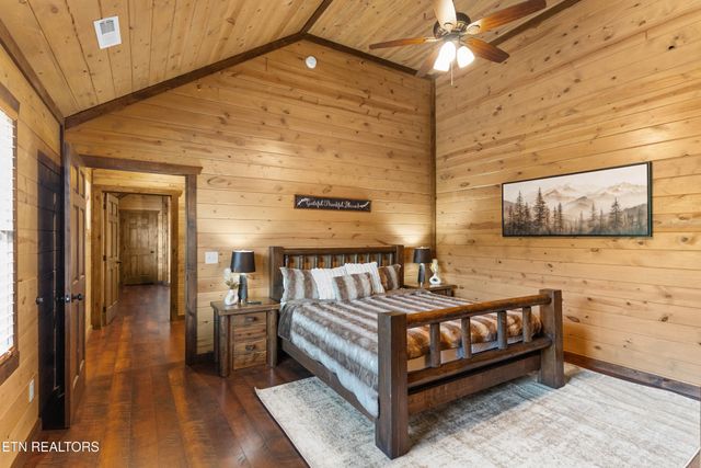2822 Owens Ridge Way, Sevierville, TN 37876