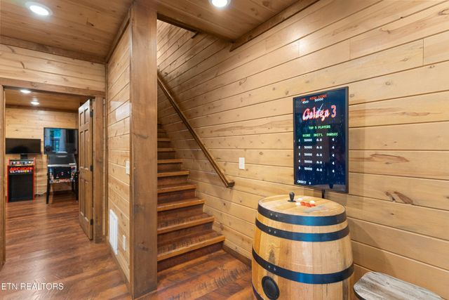 2822 Owens Ridge Way, Sevierville, TN 37876