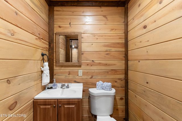 2822 Owens Ridge Way, Sevierville, TN 37876