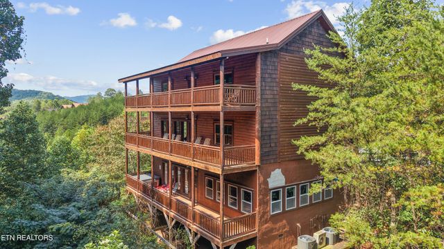 2822 Owens Ridge Way, Sevierville, TN 37876