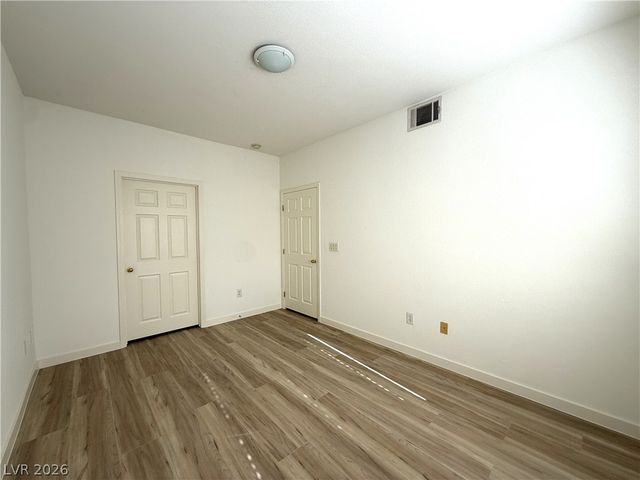 6160 Rumrill Street 210, Las Vegas, NV 89113
