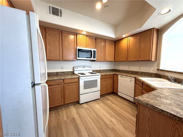6160 Rumrill Street 210, Las Vegas, NV 89113