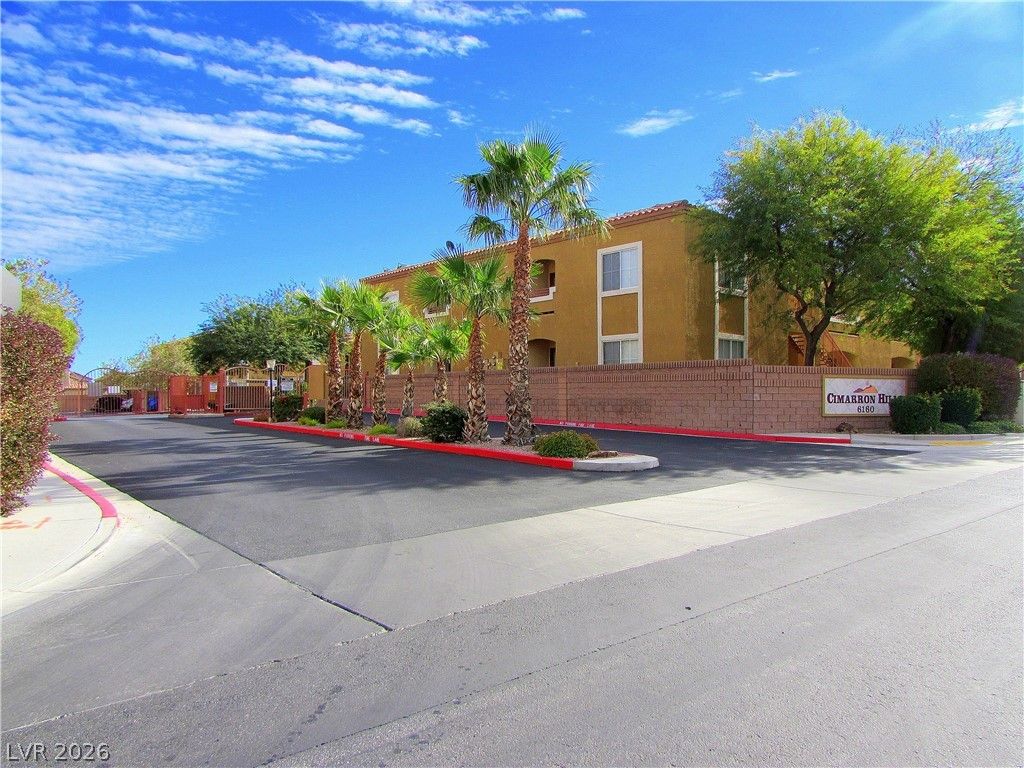 6160 Rumrill Street 210, Las Vegas, NV 89113