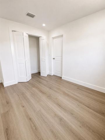 4181 WINCHESTER Lane, West Palm Beach, FL 33406