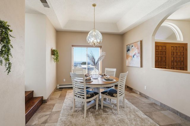 900 Piedra Larga Place NE, Albuquerque, NM 87123