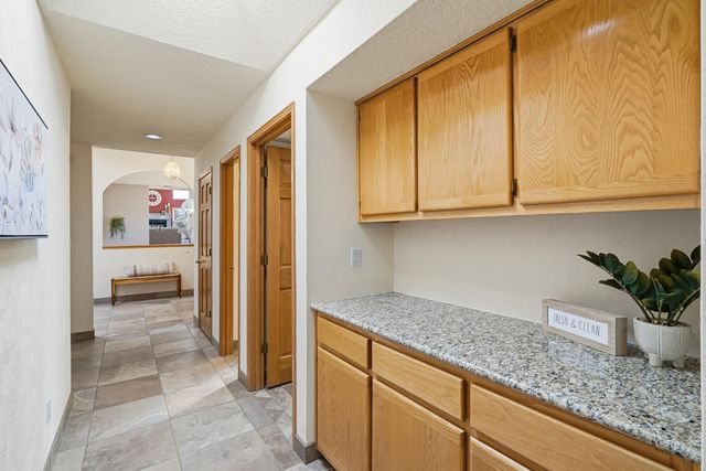 900 Piedra Larga Place NE, Albuquerque, NM 87123