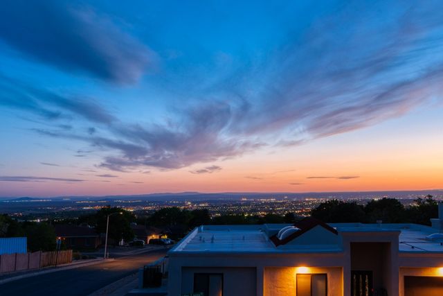 900 Piedra Larga Place NE, Albuquerque, NM 87123