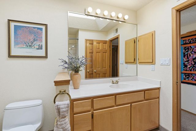 900 Piedra Larga Place NE, Albuquerque, NM 87123