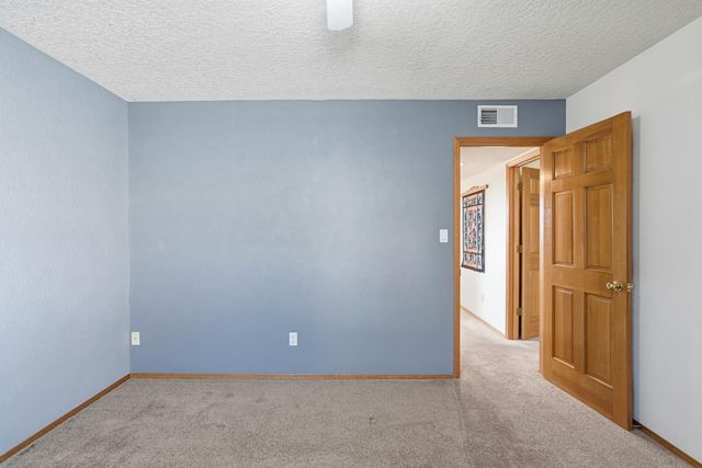 900 Piedra Larga Place NE, Albuquerque, NM 87123