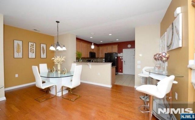 5 Holly Lane, Garfield, NJ 07026