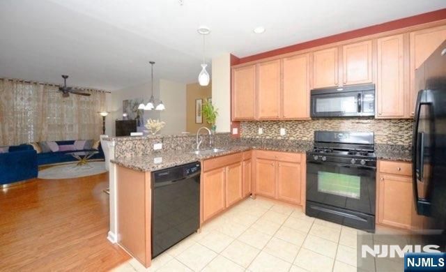 5 Holly Lane, Garfield, NJ 07026