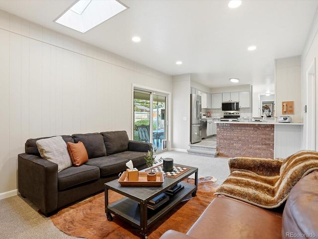 9561 W Tennessee Avenue, Lakewood, CO 80226