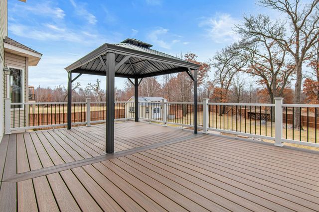 16610 Xeon Street NW, Andover, MN 55304