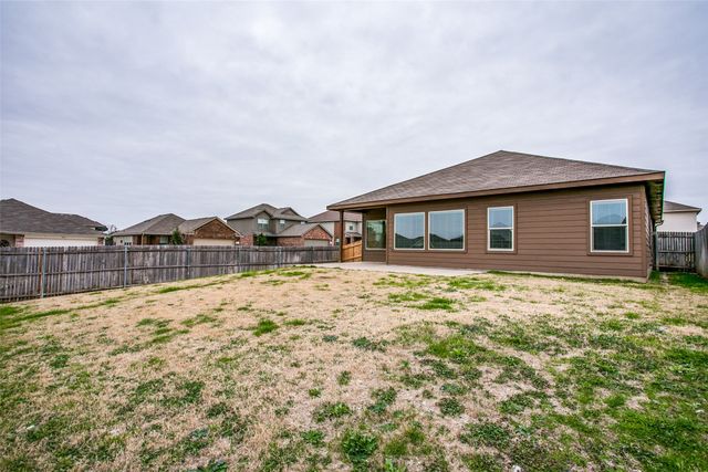 700 San Miguel Trail, Fort Worth, TX 76052
