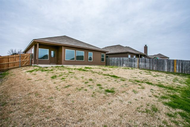700 San Miguel Trail, Fort Worth, TX 76052