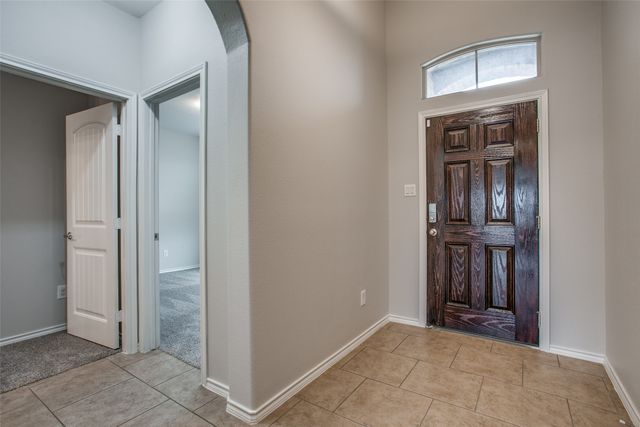 700 San Miguel Trail, Fort Worth, TX 76052