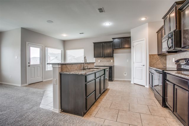 700 San Miguel Trail, Fort Worth, TX 76052