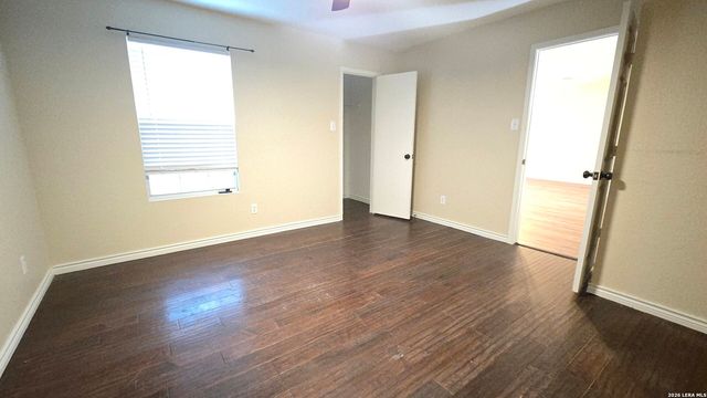 3902 Torey Mesquite, San Antonio, TX 78261