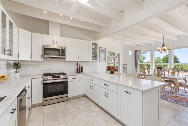 1 Sombra Court, Santa Fe, NM 87508