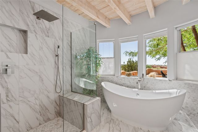 1 Sombra Court, Santa Fe, NM 87508