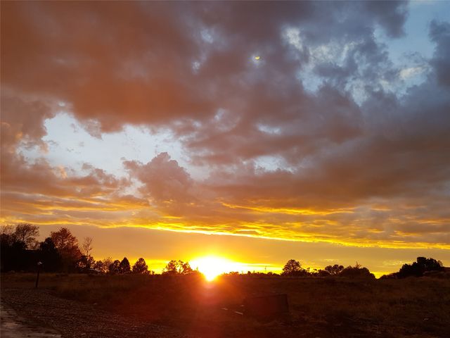 1 Sombra Court, Santa Fe, NM 87508
