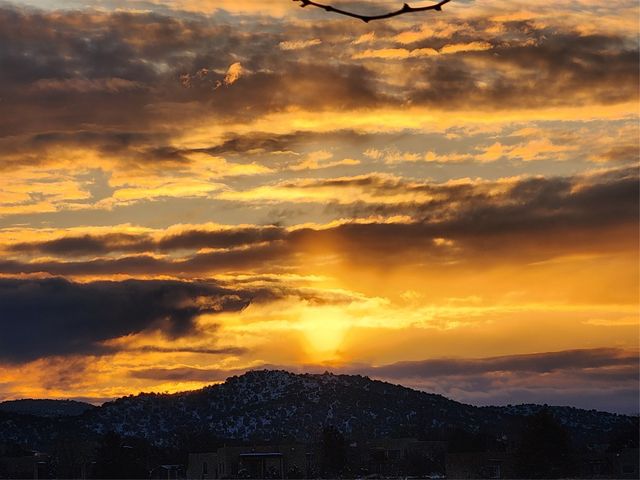 1 Sombra Court, Santa Fe, NM 87508