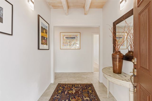1 Sombra Court, Santa Fe, NM 87508