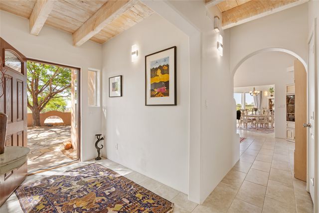 1 Sombra Court, Santa Fe, NM 87508