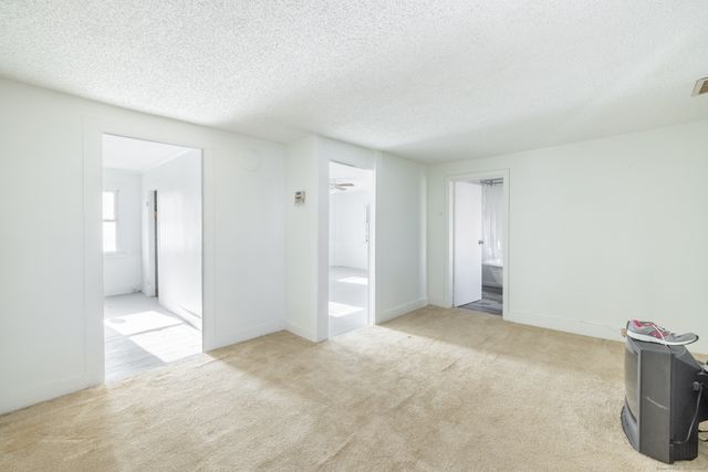 301 Queen Street, Bristol, CT 06010