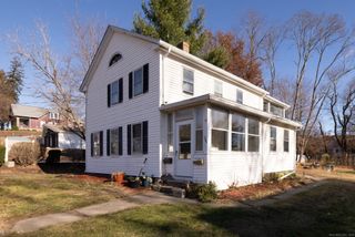 301 Queen Street, Bristol, CT 06010