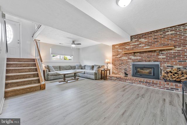 1442 WATTS AVE, Severn, MD 21144