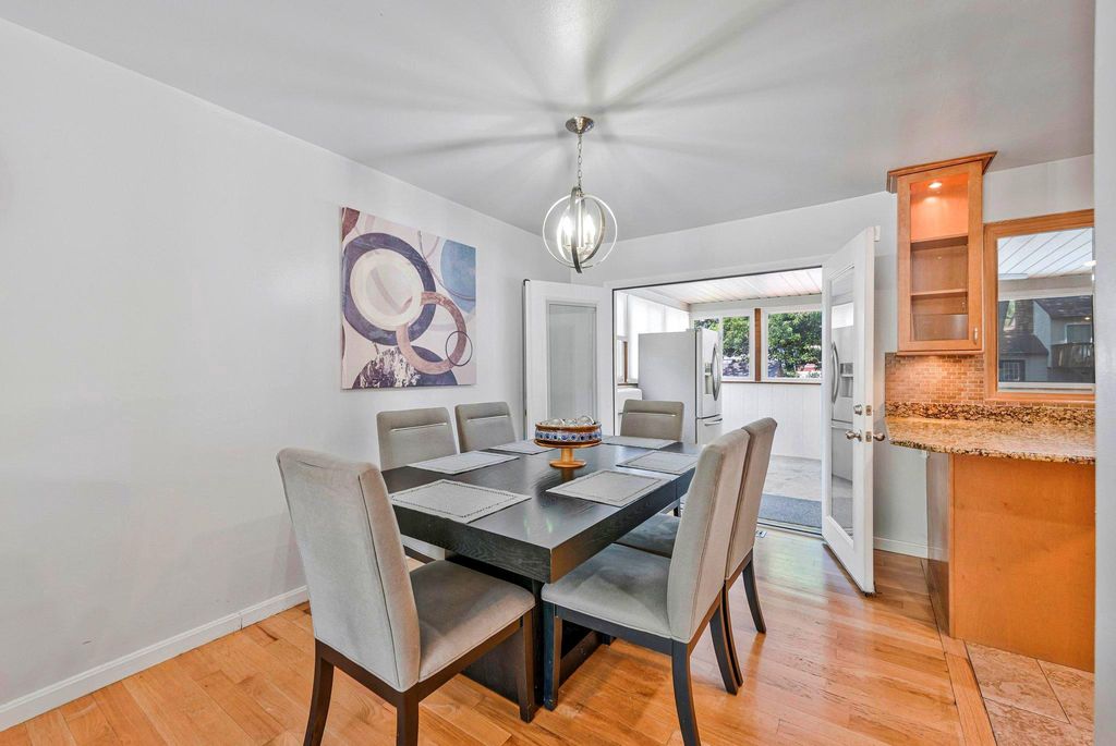 Image 11 of property listing at 1442 WATTS AVE, Severn, MD 21144