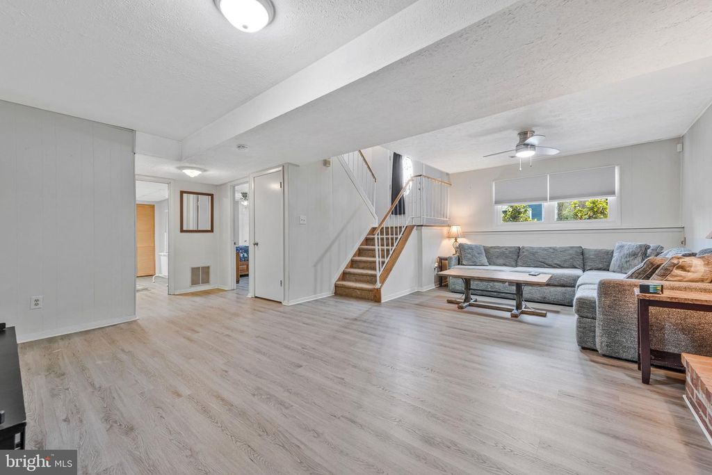 Image 41 of property listing at 1442 WATTS AVE, Severn, MD 21144