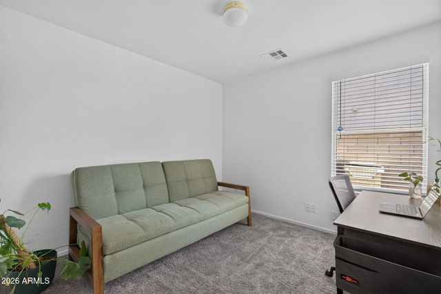 7175 W KALER Avenue, Glendale, AZ 85303