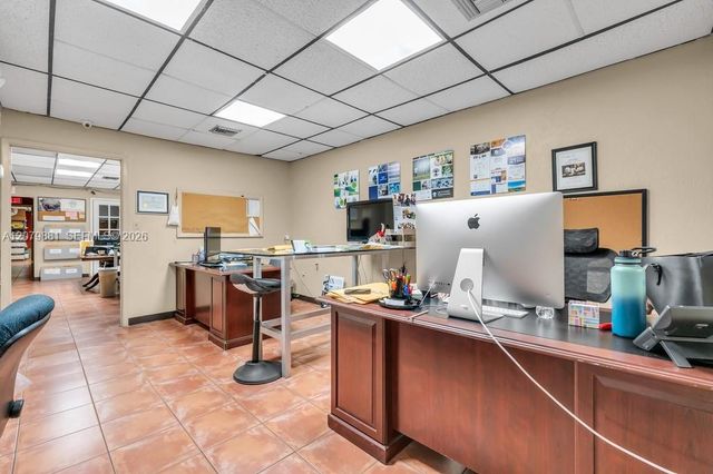 1060 E 24th Street, Hialeah, FL 33013