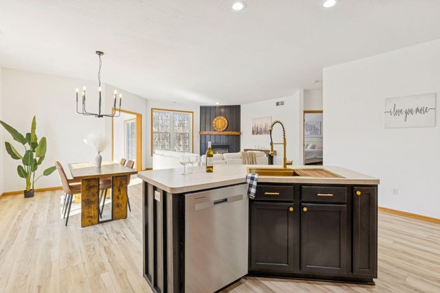 18400 Xerxes Street NW, Elk River, MN 55330